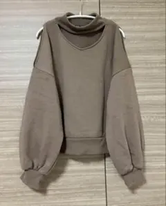 one way ワンウェイ♡オフショルトップス　ブラウン　スウェット