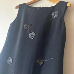 めめ様専用　 ブラック ノースリーブワンピース リーフ刺繍のサムネイル