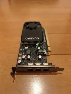 NVIDIA Quadro P400 グラフィックボード 本体のサムネイル