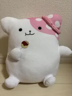 ROUND1限定 きのこいぬ もちもちもぐもぐbigぬいぐるみ - メルカリ