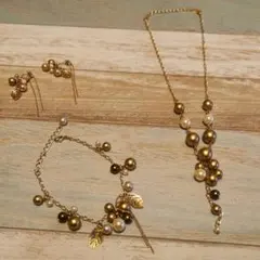 ゴールド コットンパールネックレス&ブレスレット&ピアス セット
