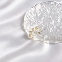 パールのイヤーカフ