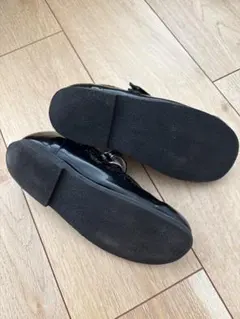 ブラック ストラップ フォーマルシューズ