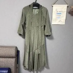 Lily Brown オリーブグリーン ドット柄 ワンピース
