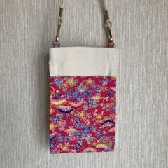 ハンドメイド　スマホショルダー　ショルダーミニバッグ　和柄　花柄　紅型柄