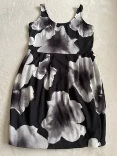 リップサービス 花柄ワンピース