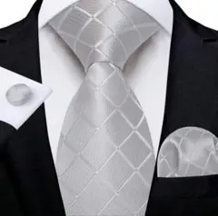 ネクタイ 3点セット シルバー 格子柄　結婚式 パーティー ビジネス