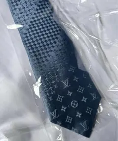 極美品 ルイヴィトン Louis Vuitton モノグラム　ネクタイ