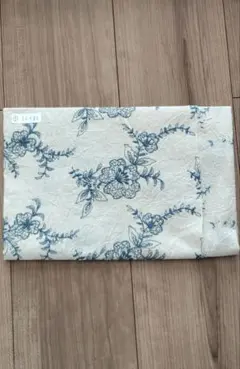 ハーフリネン生地（しわ加工） はぎれ