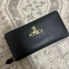 ヴィヴィアン　ブラックレザー長財布