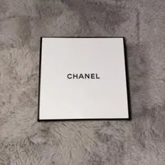 CHANEL 空箱