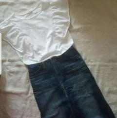 【GU】フリル袖カットソー Sサイズ