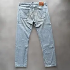 Levi's 502 ライトブルー ストレートデニムのサムネイル