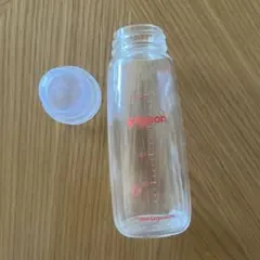 ピジョン哺乳瓶（スリムタイプ）200ml