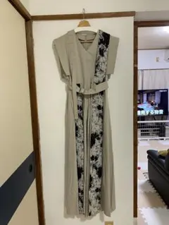 ANDREA & CO. （ゆっこ）ベージュ黒花柄ワンピース