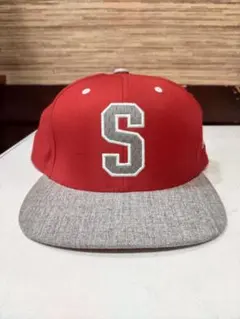 Stussy 赤 グレー ベースボールキャップ