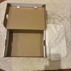 NIKE ジョーダン　空き箱　ゴールドのサムネイル
