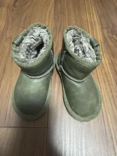 Item thumbnail for item c8775f03-ccf5-4eea-ad27-a21be1de9cef