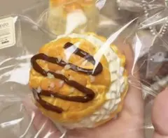 【新品未使用】MUMUスタジオスクイーズ ムム　クリームパン　ドライクリーム