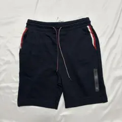 新品 Tommy Hilfiger トミーヒルフィガー 短パン ショートパンツのサムネイル