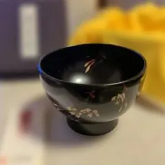 輪島塗　夫婦椀　日展　小西啓介 作　沈金　飛花之図　共箱　無傷　中古品。 輪島塗 夫婦椀 日展 小西啓介 作 沈金 飛花之図 共箱 無傷 中古品