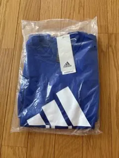 adidas キッズ 長袖カットソー 140cm ブルー