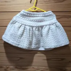 ホワイトキルティングフレアスカート