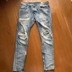 mnml ダメージ加工スリムフィットデニム