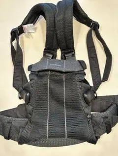 美品✨ベビービョルン ハーモニー よだれカバー付き　ブラック　箱あり