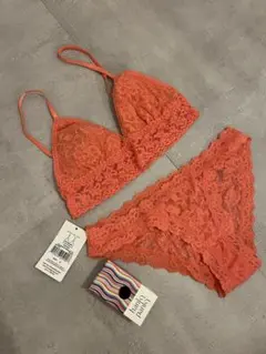 【HANKYPANKY】レースパッドブラ＆パンティセット