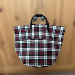 Item thumbnail for item f8754b69-1dde-4775-bb45-f592d52bd908