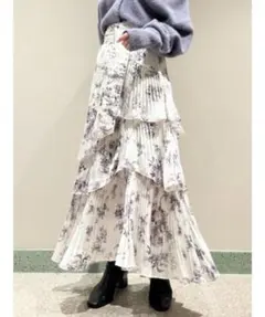 c*p様 極美品♡Sサイズ　Sustainableプリントプリーツティアードスカ