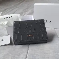 FURLA 三つ折り財布 クロコ型押し グレーのサムネイル