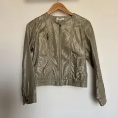 ジッパー付きブルゾンMサイズのサムネイル