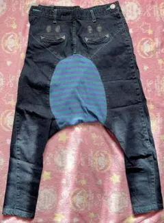 Item thumbnail for item 82039cc6-3293-4911-9abd-571da8692429