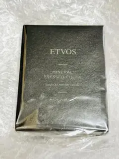 ETVOS ミネラルプレストチーク カッパーピンク　新品