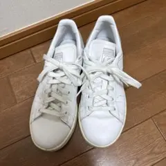 adidas STAN SMITH ホワイトスニーカー