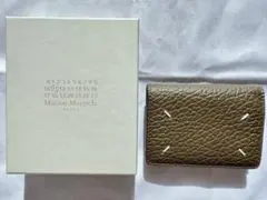 【未使用・付属品完備】マルジェラ 三つ折り財布 Bark カーキブラウン 正規品