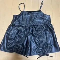 黒 レザー素材 キャミソール