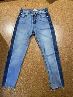 Item thumbnail for item 38b57ced-6db8-4003-841e-e0aa8898aa4c