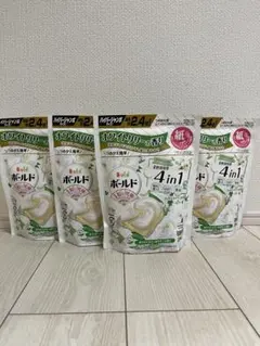 Item thumbnail for item ecf71ac8-b3a9-46e3-9783-3d6e68b80804