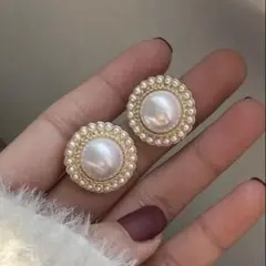 Item thumbnail for item 1fcc413e-8490-40f4-9a73-ce8b2267e6f5