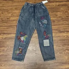 新品タグ付き　刺繍入りレディース　デニム　M〜L