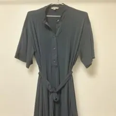 スタンドカラーワンピース