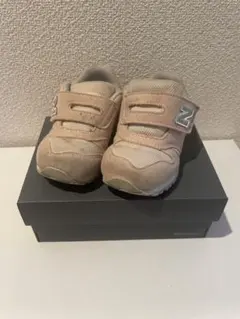 New Balance 373 キッズシューズ ベージュ