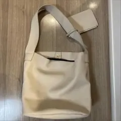 Gallarda Galante ショルダーバッグ