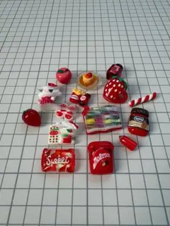 デコパーツまとめ売り赤k