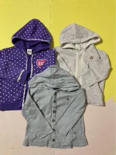 パーカー　女の子　80