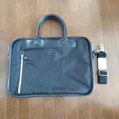 ノートパソコンバッグ【dynabookダイナブック】黒　ショルダー付きのサムネイル