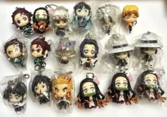 鬼滅の刃　ディフォルメマスコット キーホルダー　18点セット